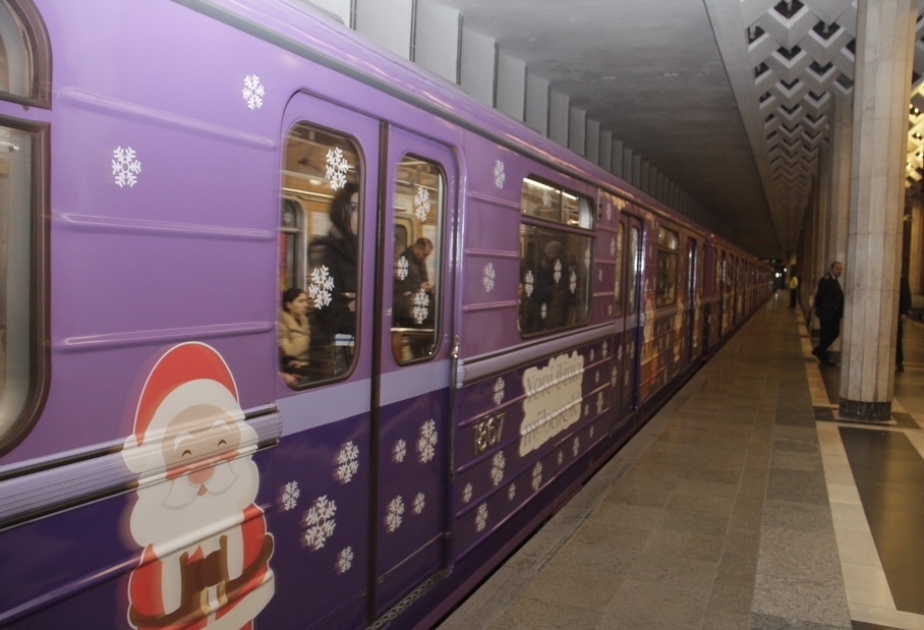 На линиях Бакинского метрополитена запустят разукрашенные поезда