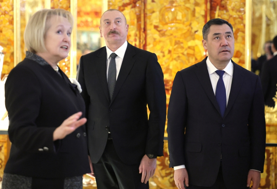 Familiarización con el Palacio de Catalina en San Petersburgo