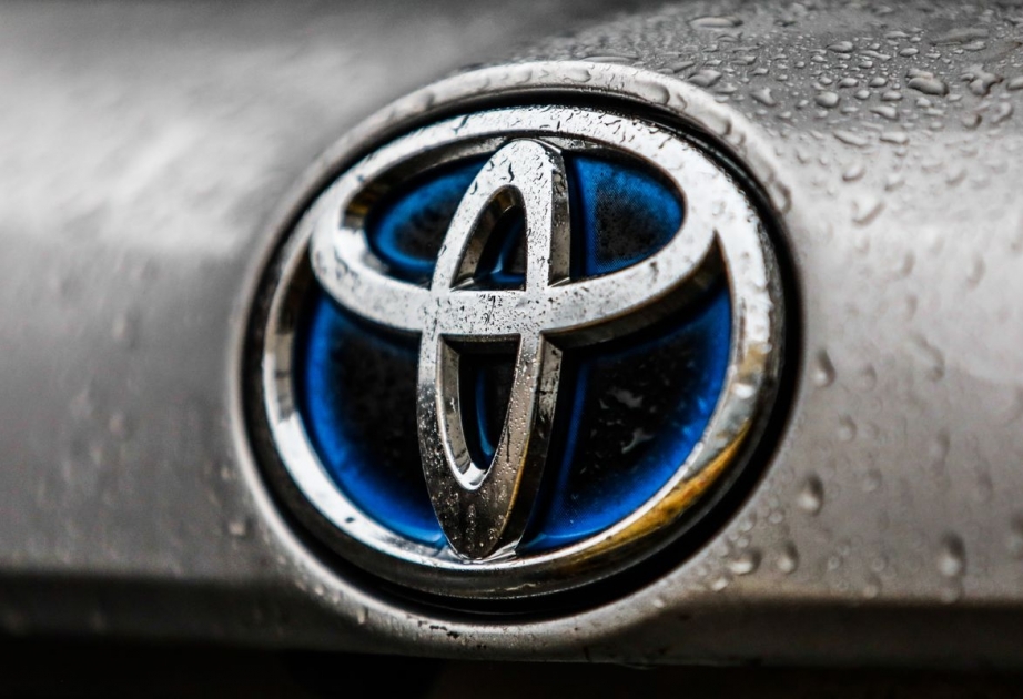 “Toyota” kompaniyası on bir ayda rekord sayda avtomobil istehsal edib