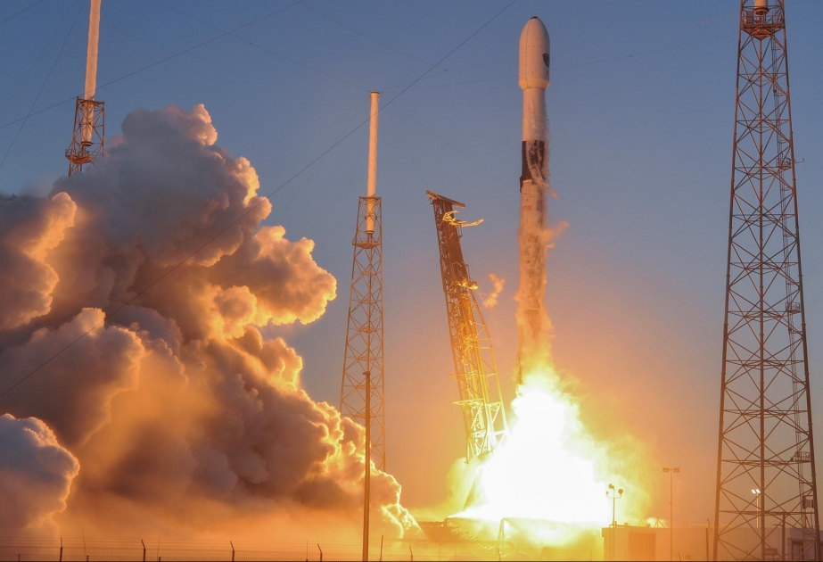 SpaceX: Satelliten sollen Mobilfunksignale übertragen