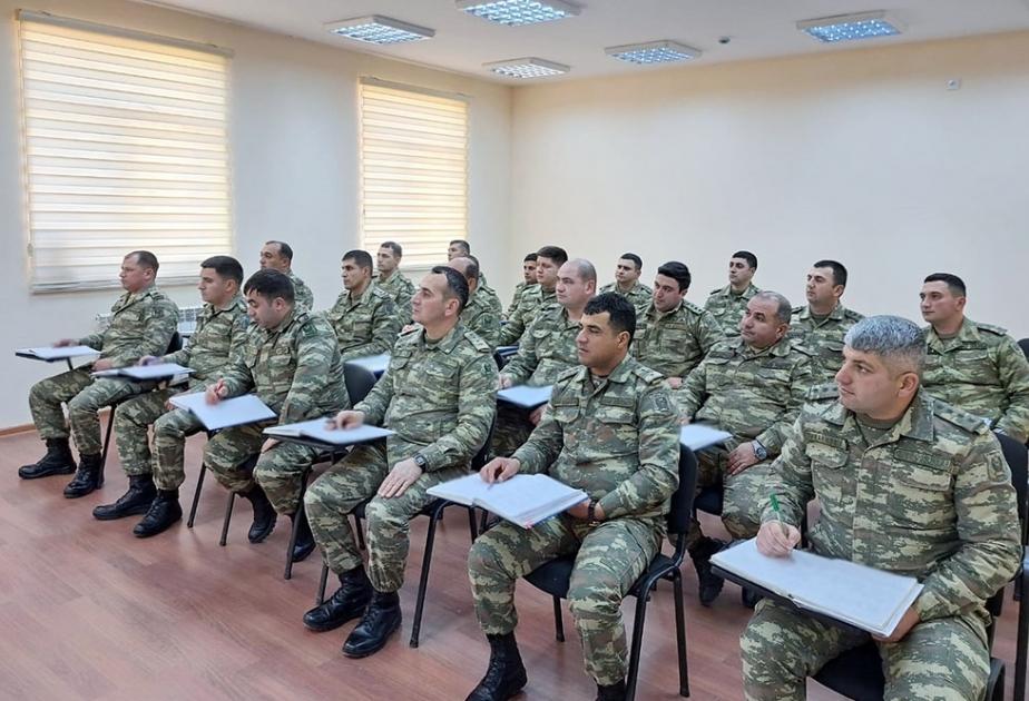 Azerbaijan Army holding command staff session