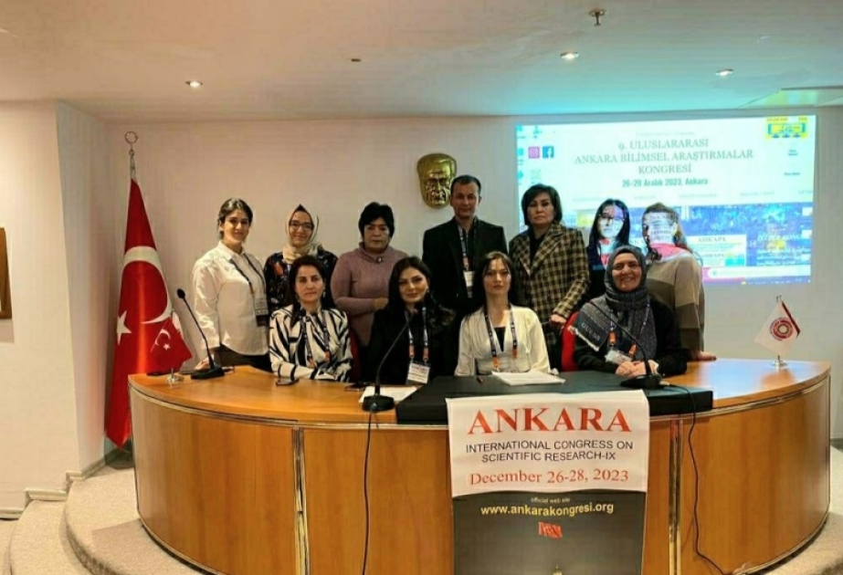Dilçilik İnstitutunun əməkdaşları Türkiyədə keçirilən konqresdə iştirak ediblər