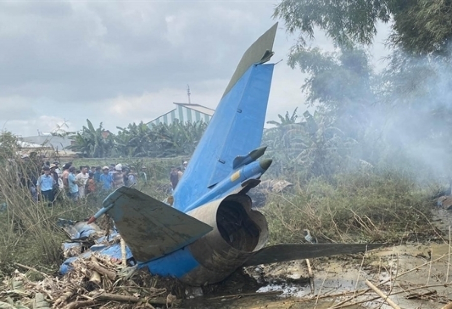 Military training aircraft crashes in central Vietnam