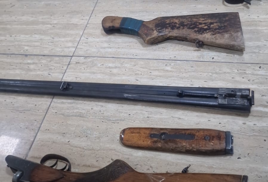 Yeni Günəşli və Zığ qəsəbəsində yaşayan 3 nəfər silahları polisə təhvil verib