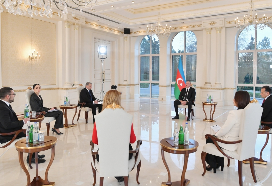 Azərbaycan Prezidenti İlham Əliyev yerli televiziya kanallarına müsahibə verib YENİLƏNİB VİDEO