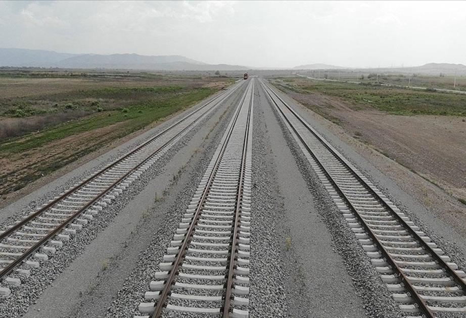 Azerbaiyán avanza la construcción del Corredor de Zangazur, abriendo rutas de transporte vitales