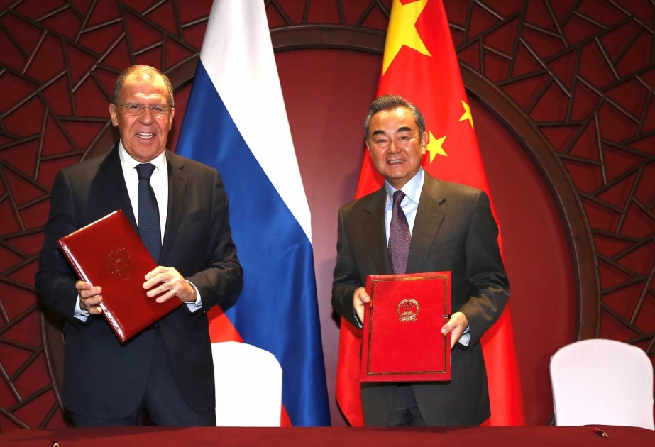 Le MAE chinois appelle à renforcer la coordination stratégique sino-russe