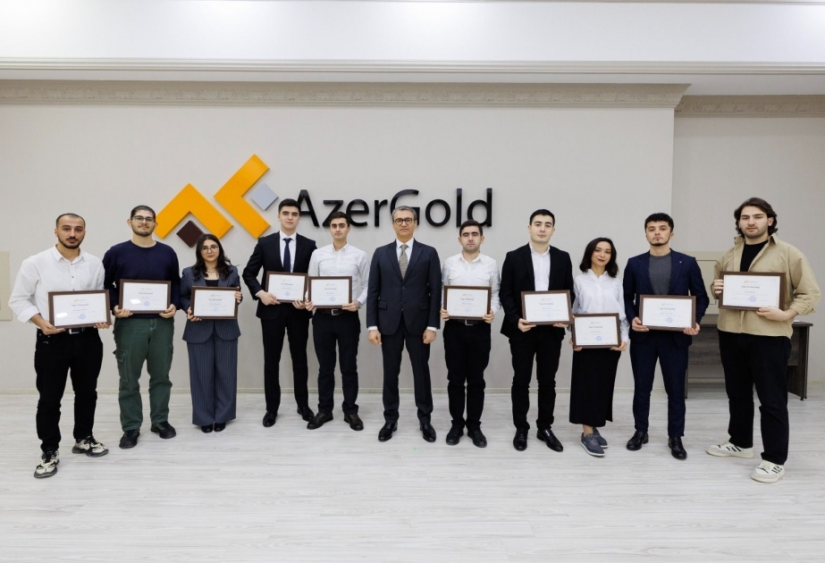 “AzerGold”un növbəti Təqaüd proqramlarının qalibləri mükafatlandırılıb