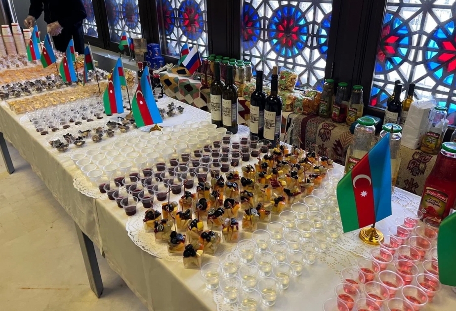 Moskvada Azərbaycan istehsalçılarının məhsullarının dequstasiyası olub