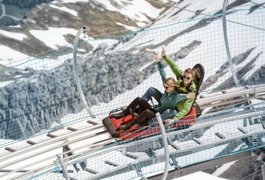 Shahdag Coaster - una emocionante atracción familiar que ofrece inolvidables descargas de adrenalina