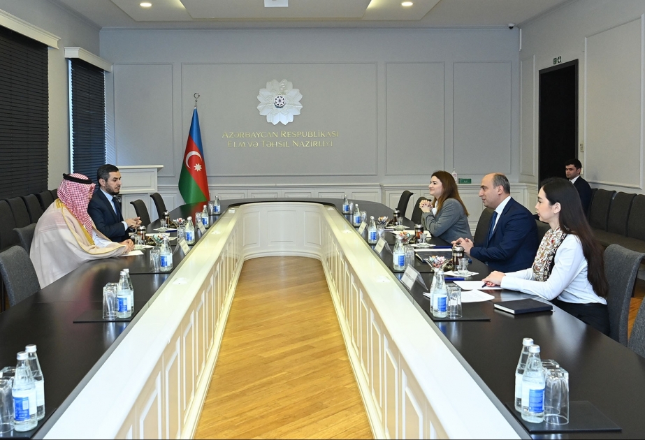 Azərbaycanla Səudiyyə Ərəbistanı arasında elm və təhsil sahəsində əməkdaşlığın perspektivləri müzakirə edilib