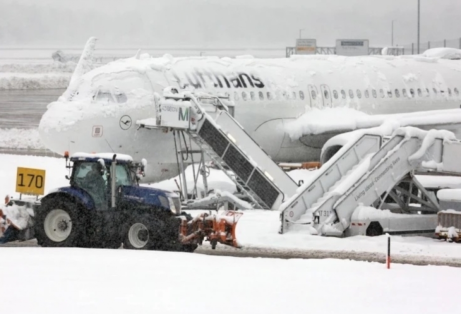 German airports see delays and cancellations due to freezing temperatures