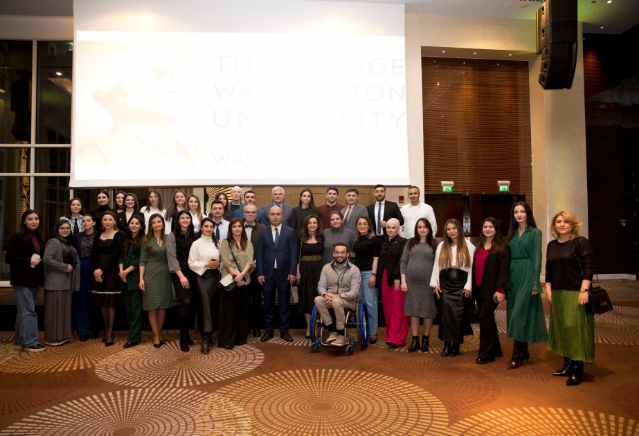 İkili diplom proqramının tələbə və məzunlarının şəbəkələşmə toplantısı keçirilib