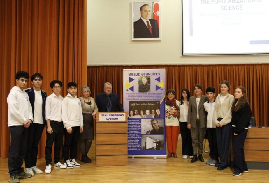 Bakı Avropa liseyində Məsud Əfəndiyevlə görüş olub