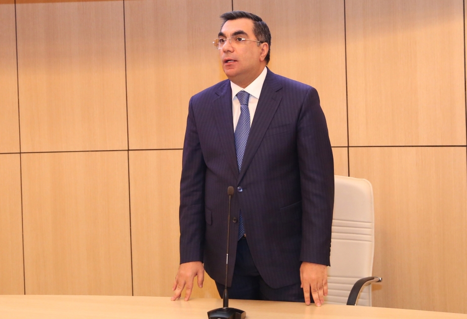 Bakı Ali Neft Məktəbində 20 Yanvar şəhidlərinin xatirəsi anılıb