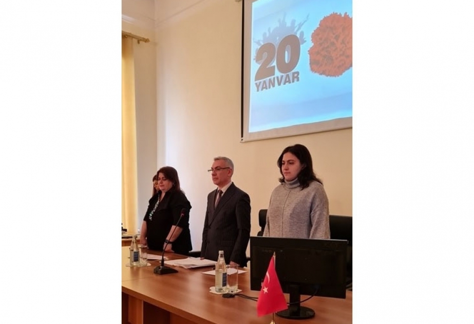 Əlyazmalar İnstitutunda 20 Yanvar şəhidlərinin xatirəsi yad olunub