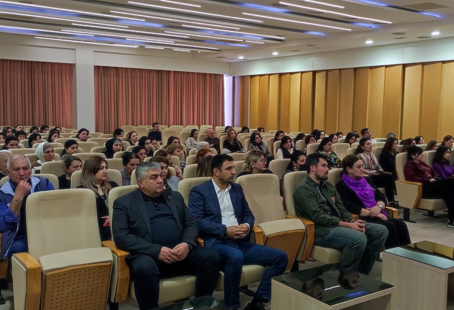 Mərkəzi Elmi Kitabxanada şəhidlərin xatirəsi hər zaman hörmətlə anılır