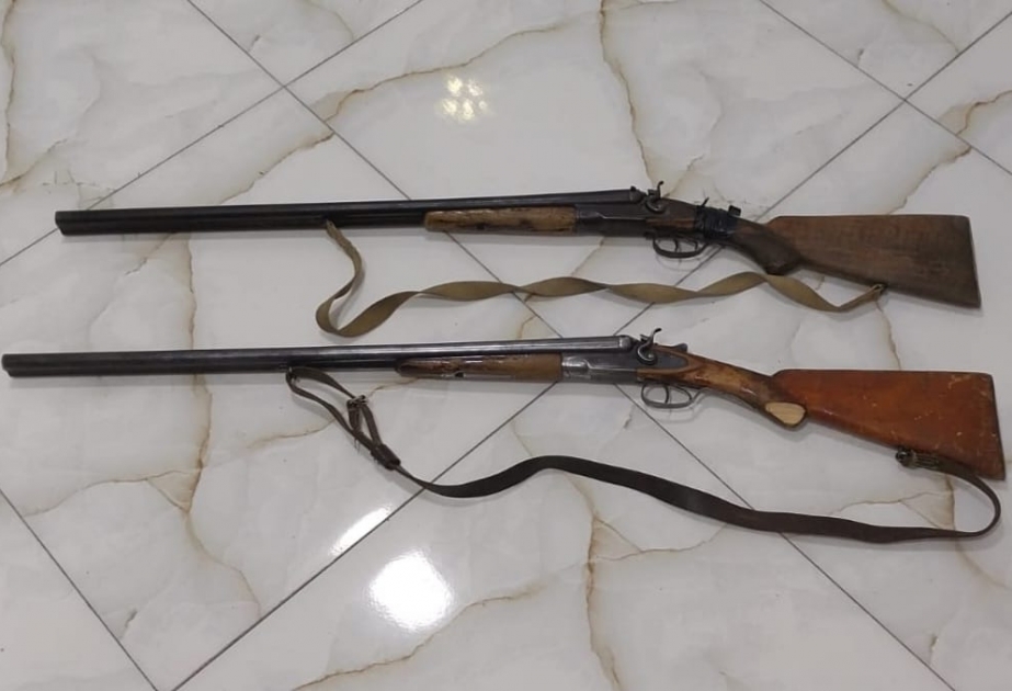 Biləsuvar sakinlərindən qanunsuz saxlanılan odlu silahlar götürülüb