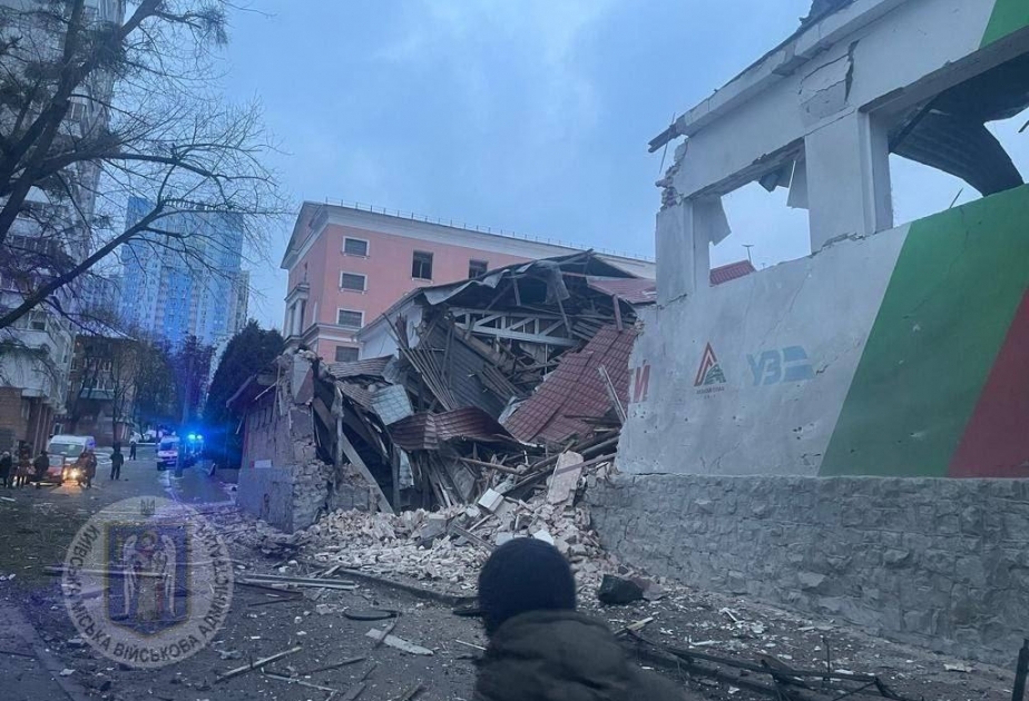 Kiyevə raket hücumu olub, dağıntılar var