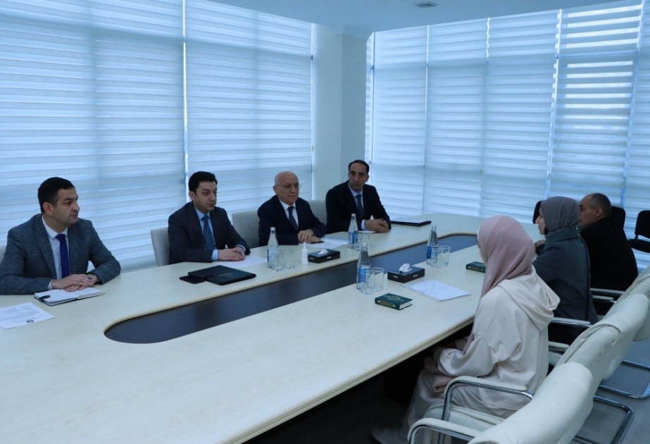 Komitə sədri Şirvanda vətəndaşların müraciətlərini dinləyib