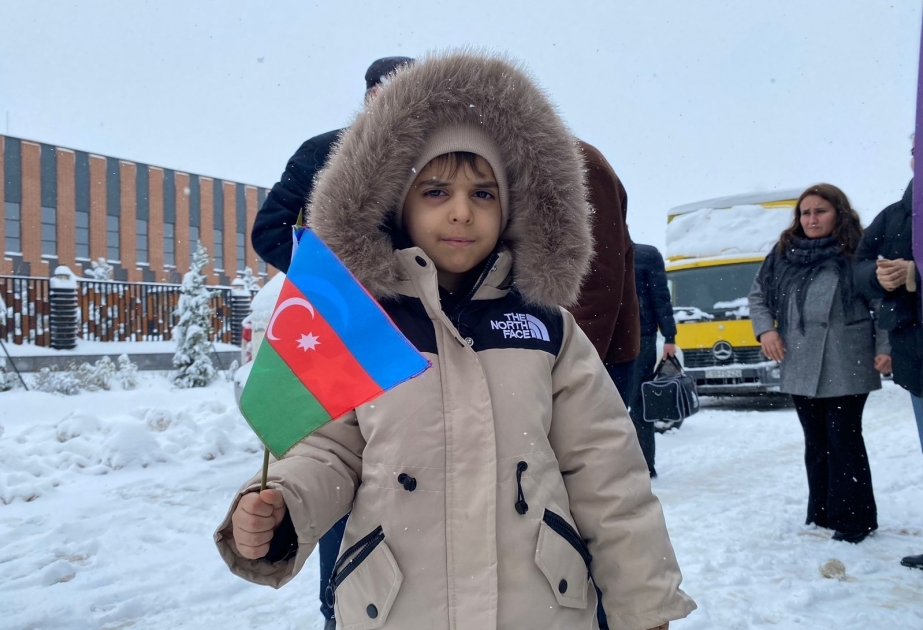 Fuzouli : les 30 familles atteignent leur destination et reçoivent leurs clés VIDEO