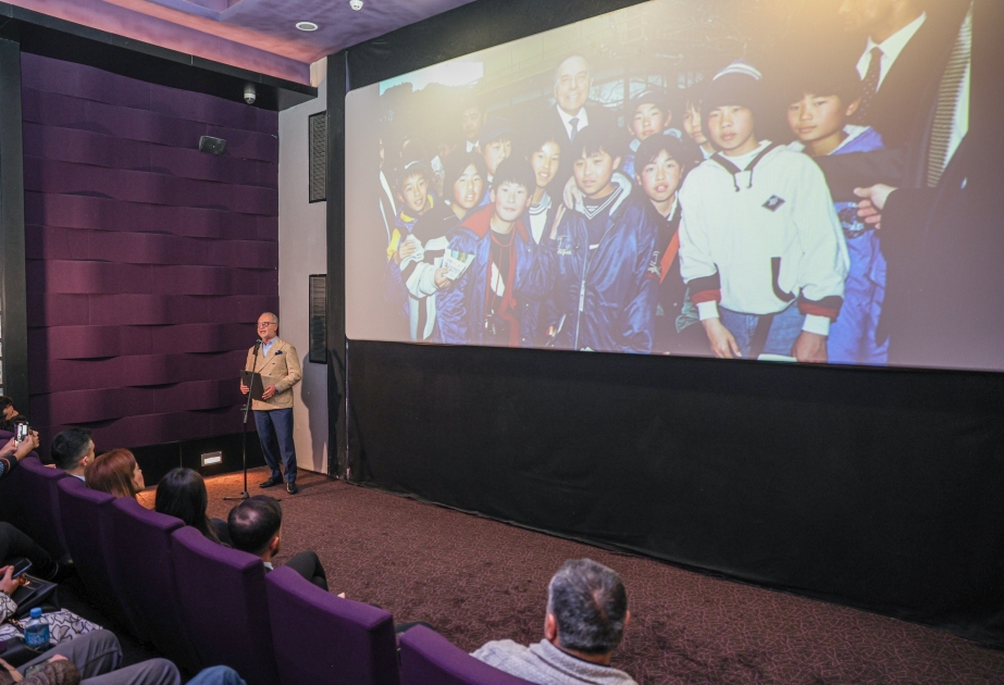 Präsentation eines Dokumentarfilms über offiziellen Besuch von Nationalleader Heydar Aliyev in Japan stattgefunden