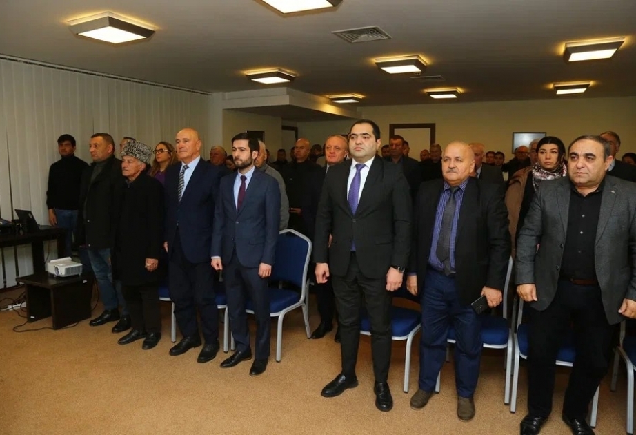 Marneulidə Xalq şairi Zəlimxan Yaqubun xatirəsi anılıb