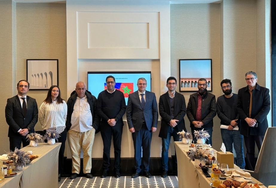 Representantes de los principales medios de comunicación de Marruecos se informan sobre las próximas elecciones presidenciales en Azerbaiyán