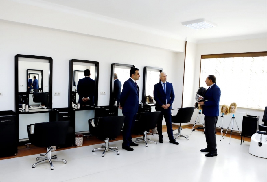 Naxçıvanda peşə təhsilinin inkişafı ilə bağlı müzakirələr aparılıb