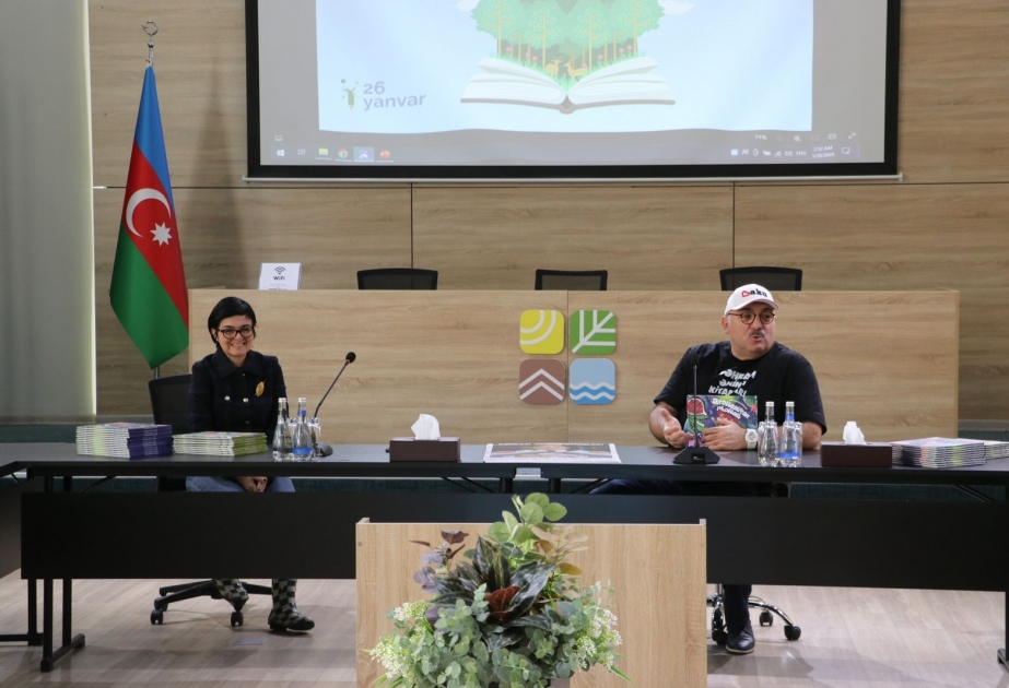 Bəhram Bağırzadə uşaqları Azərbaycanın zəngin biomüxtəlifliyi barədə məlumatlandırıb