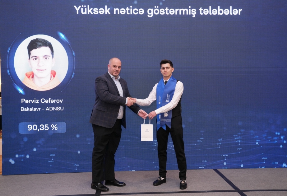 “Hakaton” qalibləri mükafatlandırılıb