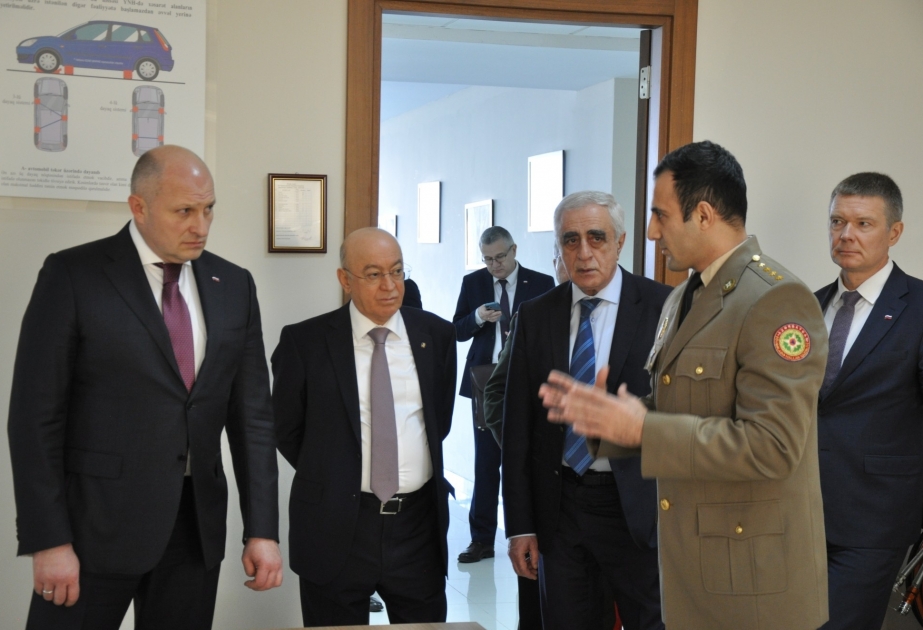 Российский министр посетил Академию МЧС
