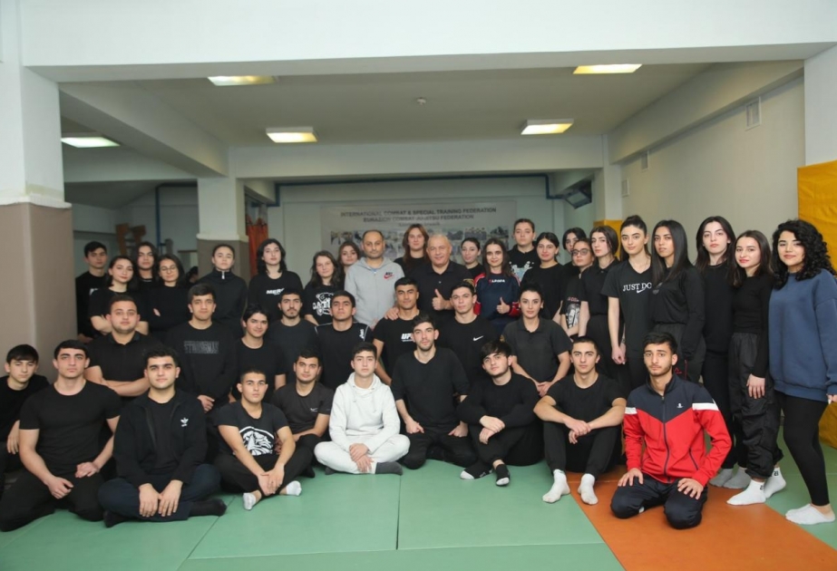 “İrəli” İctimai Birliyi Azərbaycan Gəncləri Gününü silsilə tədbirlərlə qeyd edib