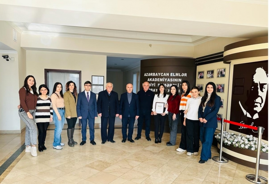 Aşqarlar Kimyası İnstitutunun fərqlənən gəncləri təltif ediliblər