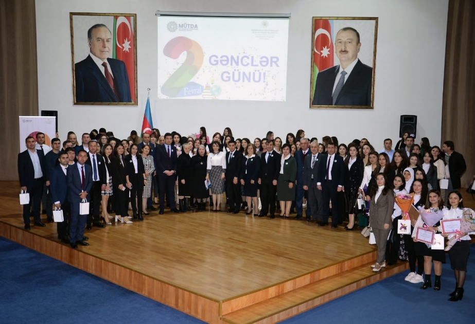 Şimal-qərb bölgəsinin təhsil işçiləri Gənclər Gününü qeyd ediblər