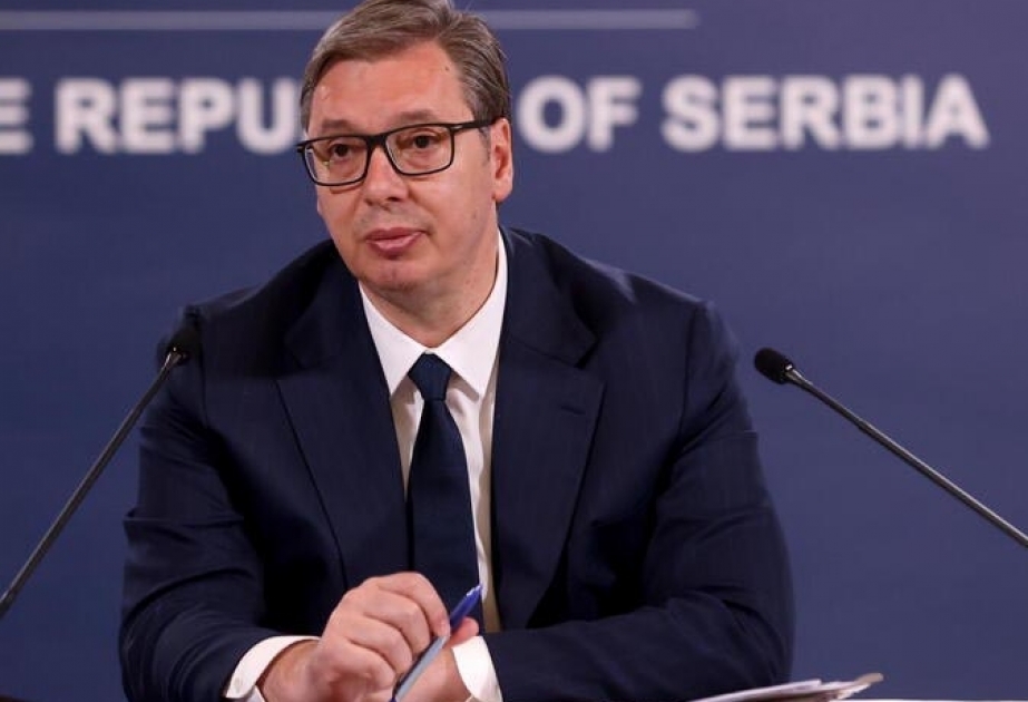 Aleksandar Vuçiç: Serbiya Kosovo serblərinə dinarla ödəniş etməyə davam edəcək
