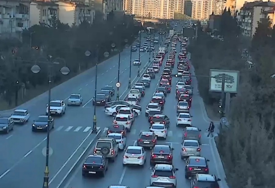Bakının hansı yollarında sıxlıq yaranıb?  SİYAHI