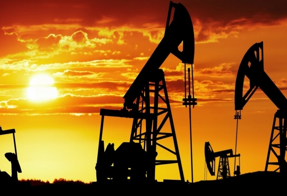 انخفاض سعر النفط الأذربيجاني جزئيا