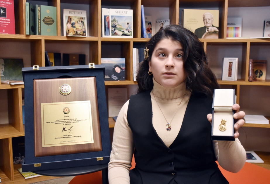 Görmə məhdudiyyətli gənc ifaçının məqsədi xüsusi qayğıya ehtiyacı olan uşaqlar üçün nümunə olmaqdır – REPORTAJ