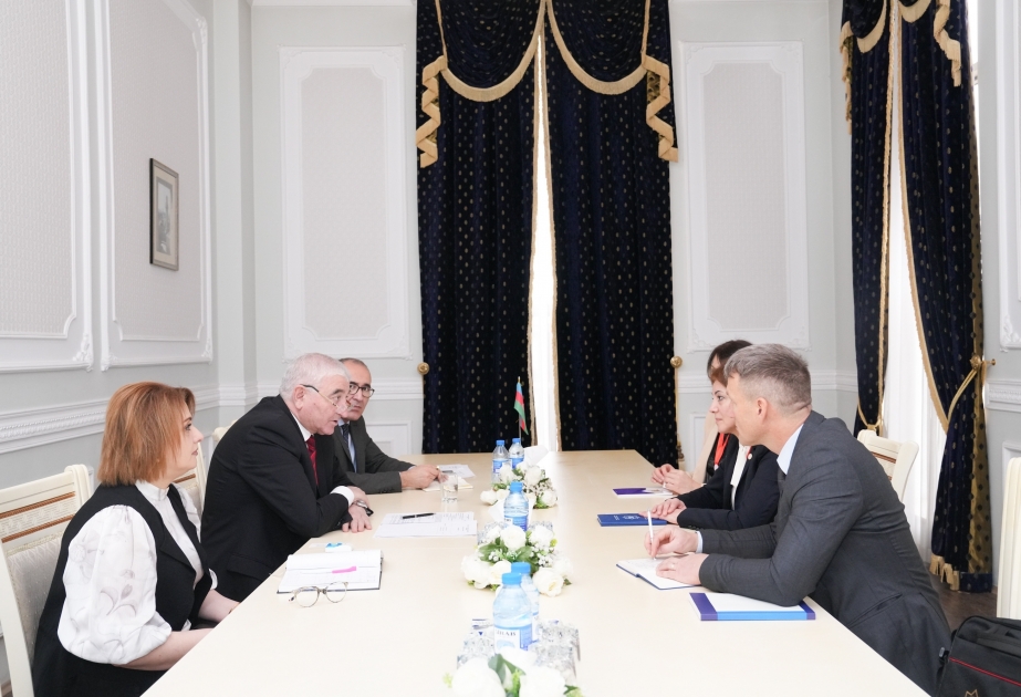 Chairman of Azerbaijan`s Central Election Commission meets with his Moldovan counterpart