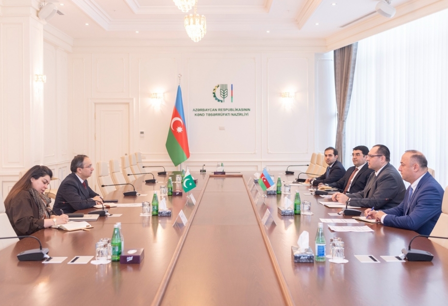 Azerbaijan, Pakistan discuss export of agricultural products