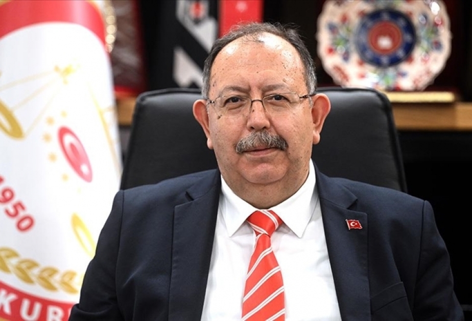 Ahmet Yener: Seçki məntəqələrinin qarşısında növbə gözləyən xeyli sayda vətəndaş gördük