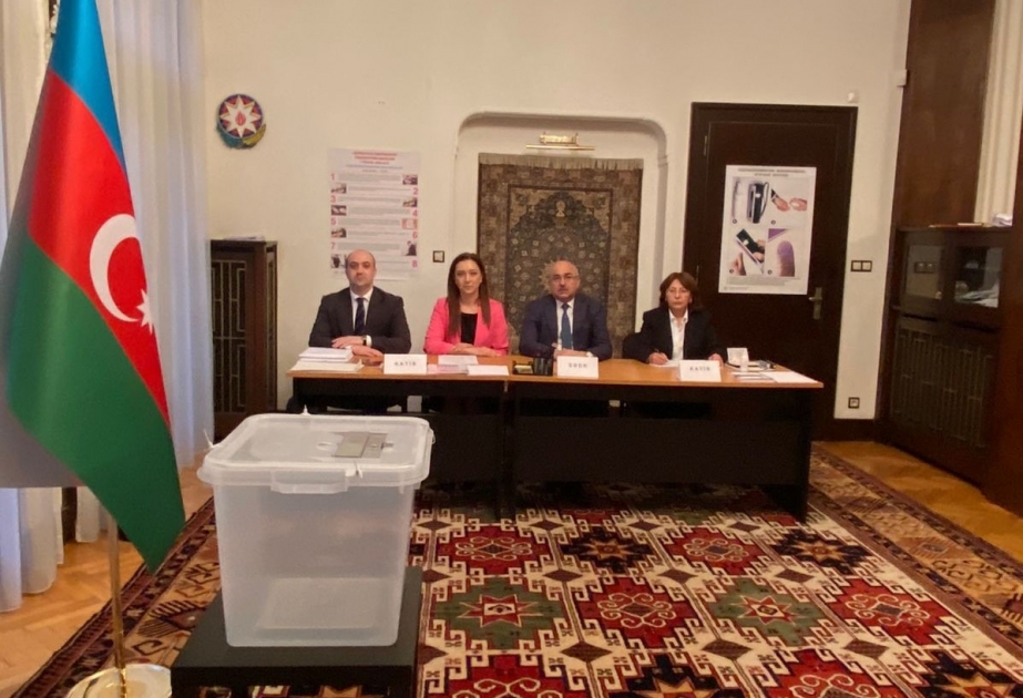 Созданы все условия для активного участия в голосовании граждан Азербайджана в Чехии