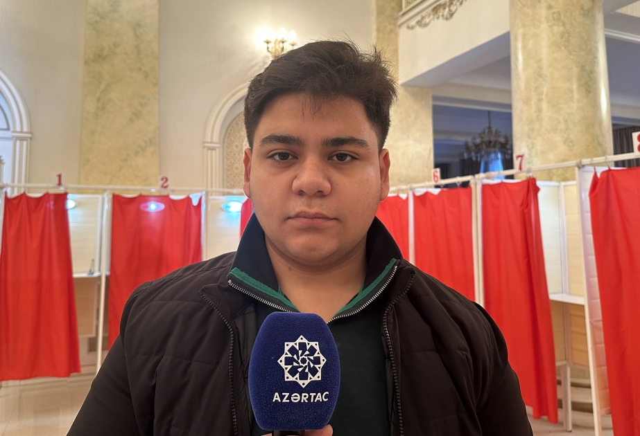 İlk dəfə səs verən gənc: Son dərəcə qürurluyam