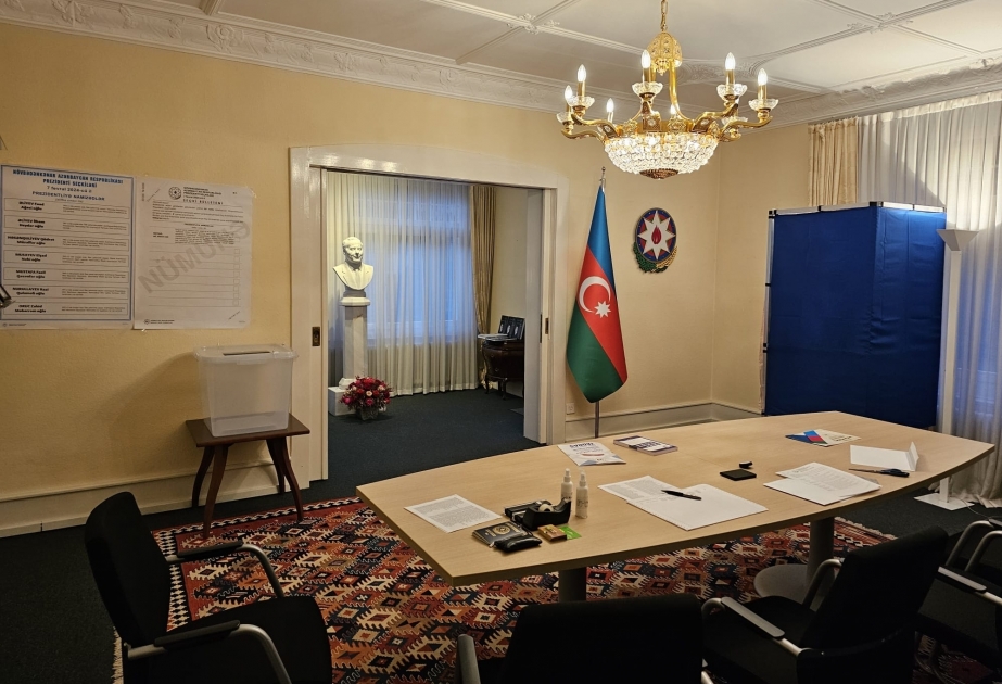 Suisse : le processus de vote pour l’élection présidentielle azerbaïdjanaise se poursuit