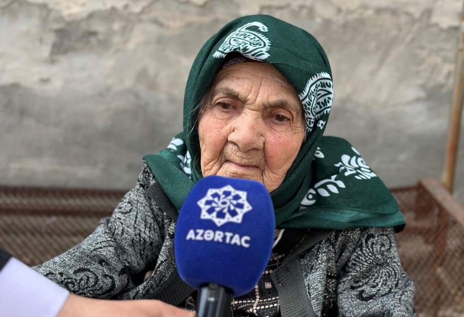 Naxçıvanın ən yaşlı seçicisi səs verib