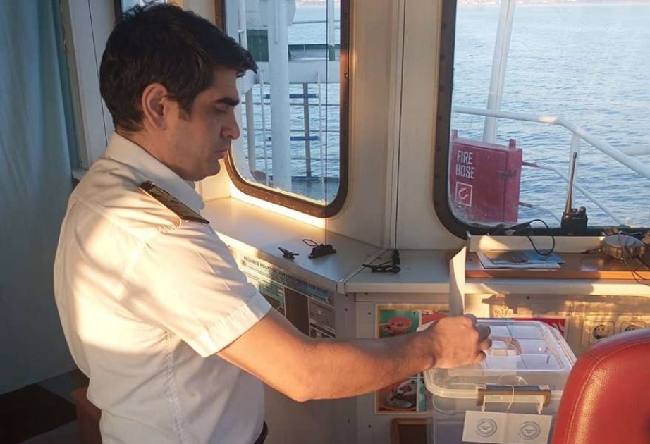 Xəzər, Qara və Aralıq dənizlərində olan gəmiçilər səsvermədə iştirak ediblər