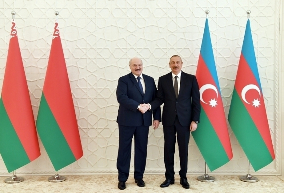 El Presidente de la República de Belarús telefoneó a su par de Azerbaiyán