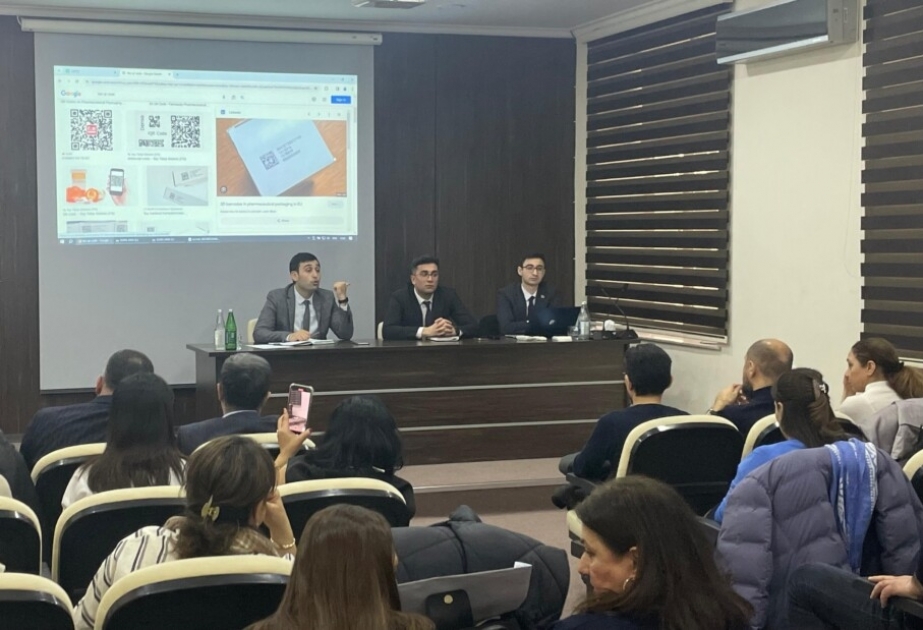Dərman şirkətlərinin nümayəndələri ilə yeni sisteminin istifadəsinin üstünlükləri müzakirə olunub