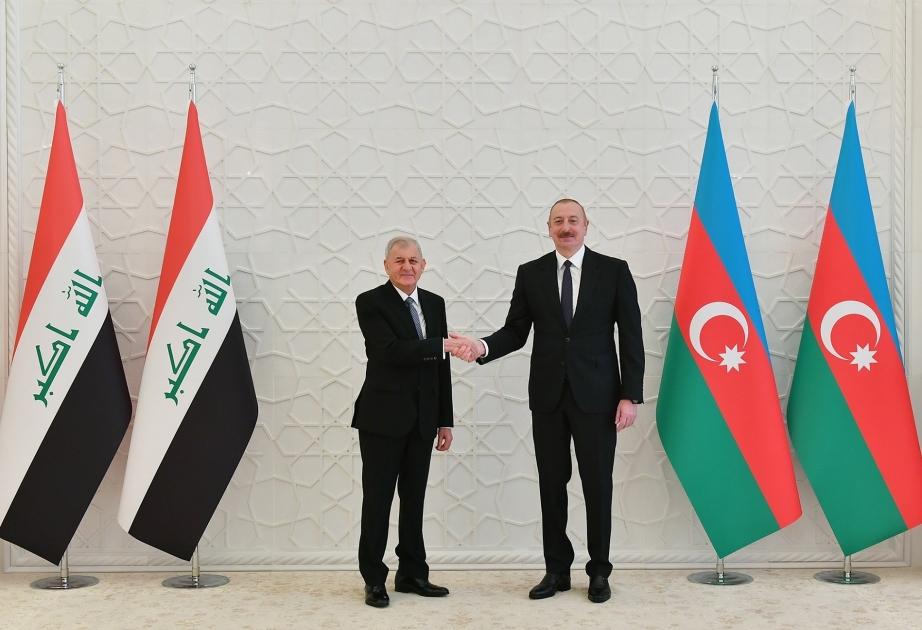 伊拉克与阿塞拜疆两国总统通电话